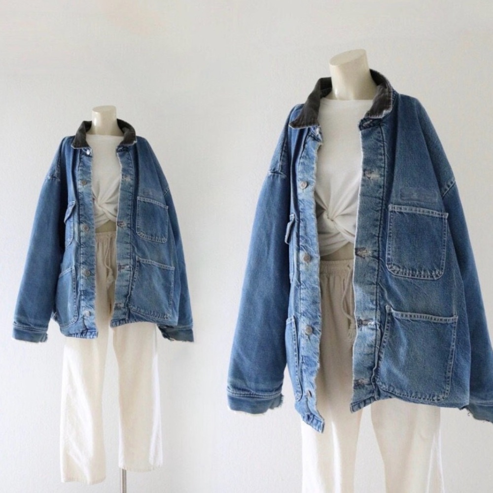 Worrrn oversized denim chore prison coat. Vintage blue jean. Insulated jacket.